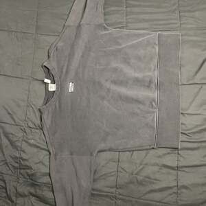 Adidas Sweatshirt Solid Crew Neck Long Sleeves Size S Pullover Black Distressed